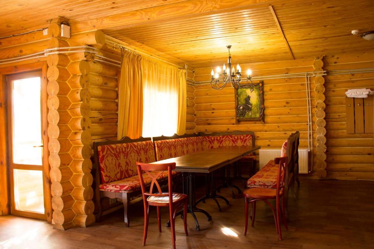 Hotel Fregat Kiev Exteriör bild
