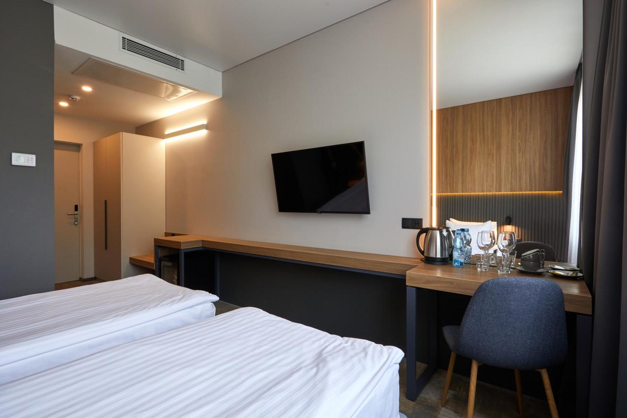 Hotel Fregat Kiev Exteriör bild