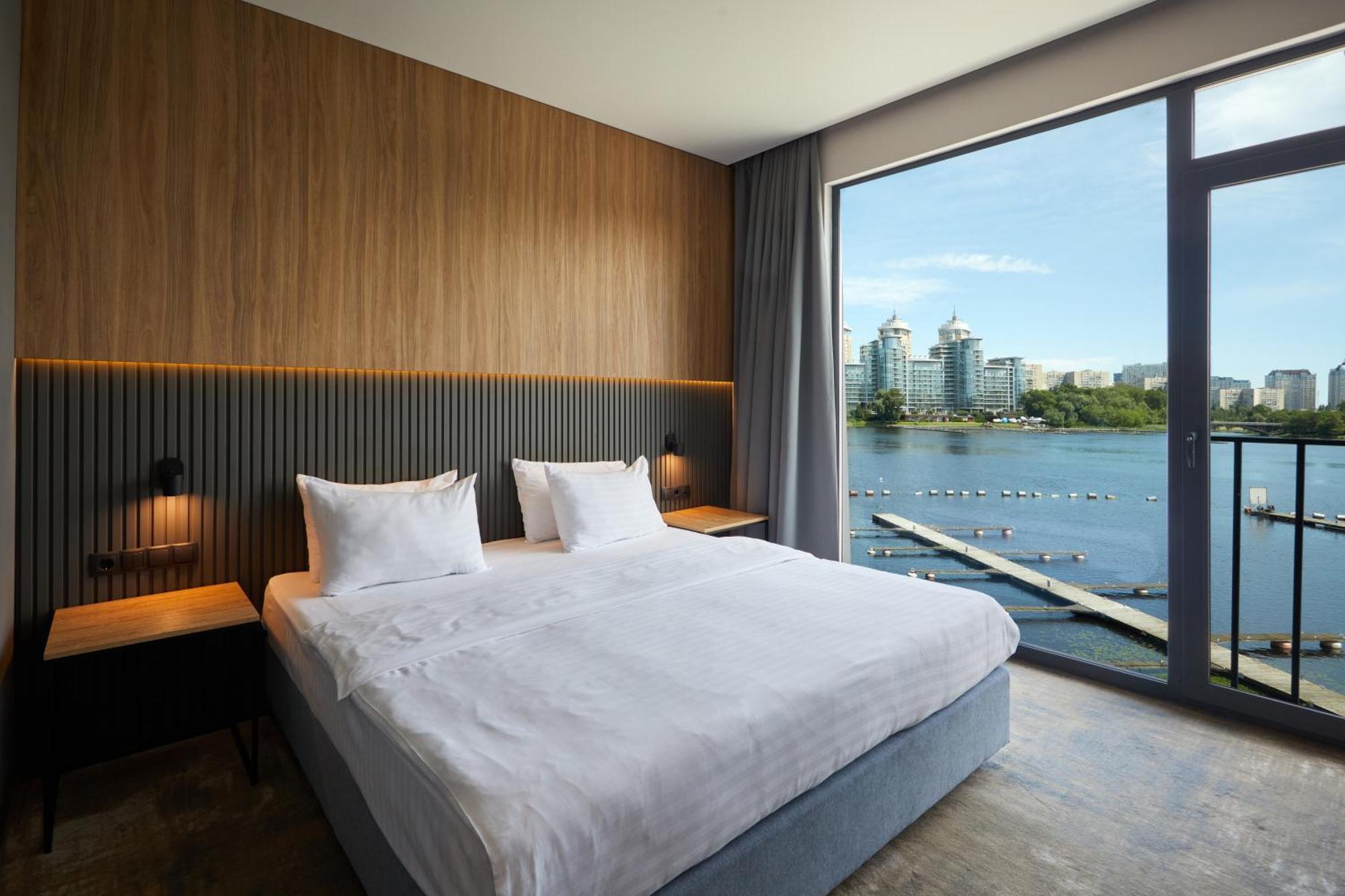 Hotel Fregat Kiev Exteriör bild