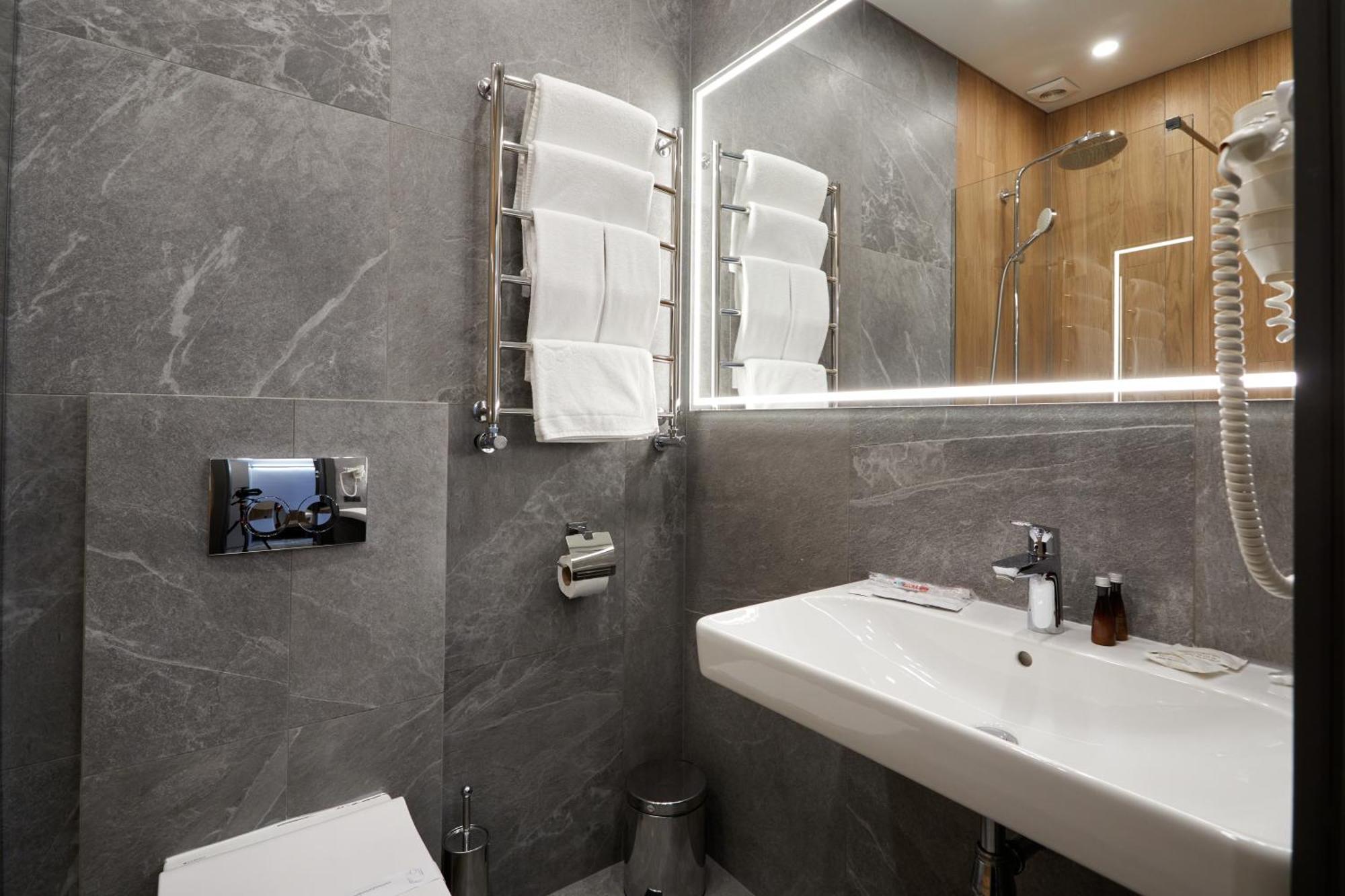 Hotel Fregat Kiev Exteriör bild